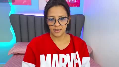 Aria online show from December 5, 4:27 pm