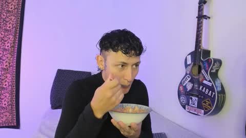 Aria and Orien online show from March 6, 12:31 am