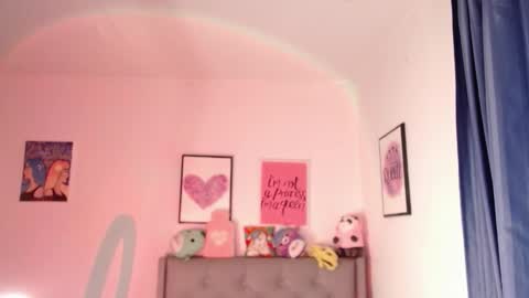 Ari online show from March 26, 2:06 am