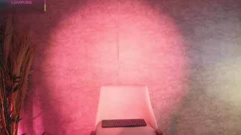 -  -. .- Ariadna -. .-  - online show from February 26, 1:14 pm