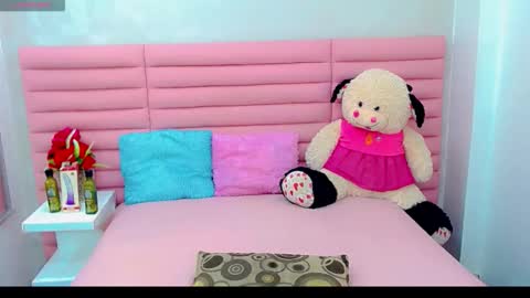 ARIADNA online show from May 12, 4:54 am