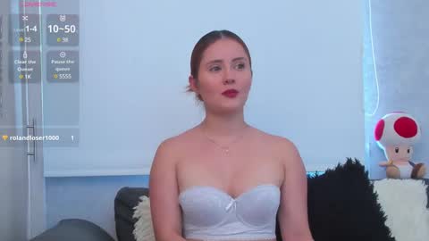 ariadnaa_brown1 online show from January 4, 3:39 pm