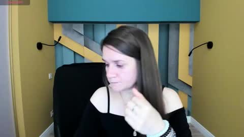 AriaGray online show from October 6, 1:18 pm