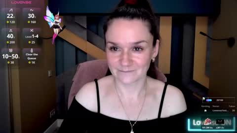 AriaGray online show from November 27, 2:03 pm