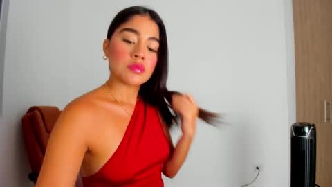 Aria Montgomery online show from February 15, 1:41 am