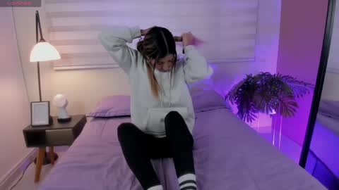 Ariana  online show from April 25, 2:25 pm