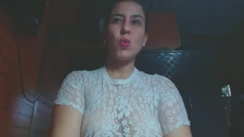 ARIANA online show from October 22, 6:31 pm