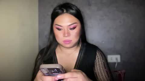 LOVELY online show from January 9, 9:48 am