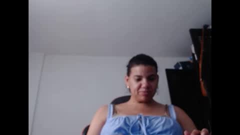 ariannaloovel online show from February 13, 6:33 pm