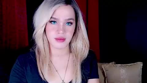 ARIANNE CUMS  online show from January 28, 5:11 am