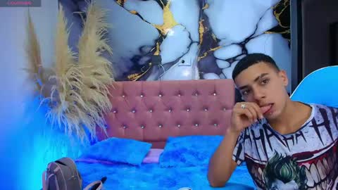 ariatna_andy online show from April 21, 9:11 pm