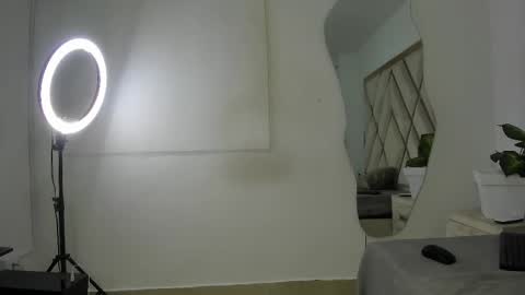 arielasm online show from January 19, 2:27 pm