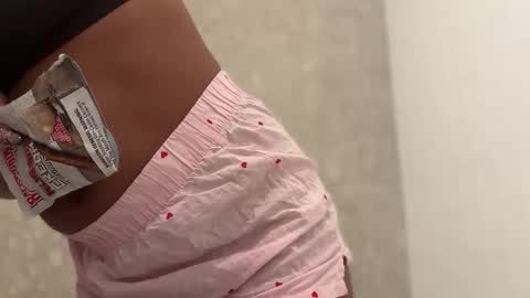 arielbliss69 online show from March 5, 1:53 pm