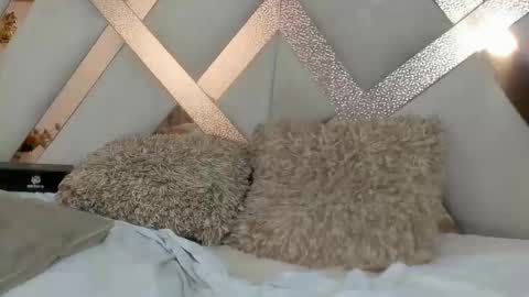 Snapshot of arielle_simpson chatting on October 29, 9:26 pm arielle_simpson online show from October 29, 9:26 pm