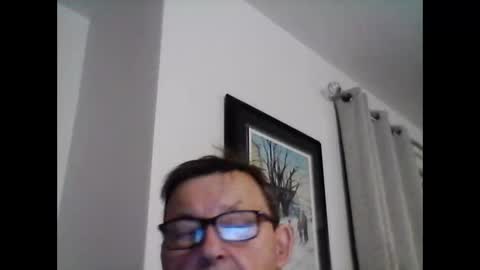 ariens online show from January 3, 1:27 am