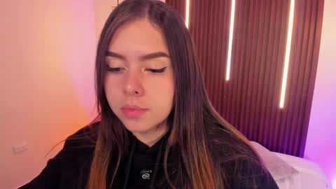  Arianna  online show from June 3, 12:30 pm