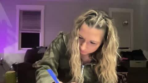 airskiii online show from February 7, 6:24 am