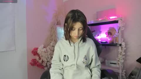 Ariel online show from March 6, 12:26 pm