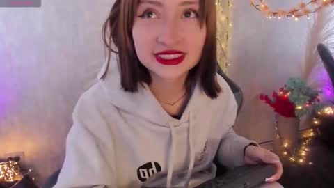 Ariel online show from February 5, 11:47 am