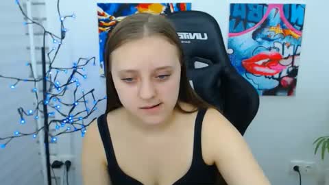 arinabelle online show from November 29, 12:46 pm