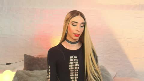   Nice to meet you  thumb up me please its important I  LOOK MY BIO DOWN online show from May 7, 2:51 am