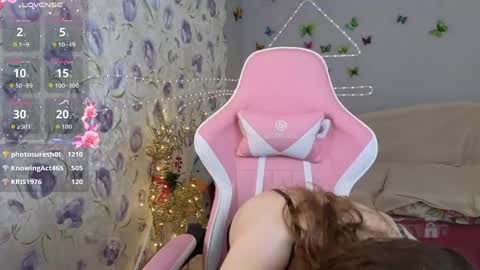 armurra online show from April 21, 7:04 am