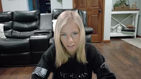 Samantha - Sammie online show from February 14, 1:29 pm