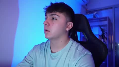 aron__cooper online show from May 21, 2:12 pm