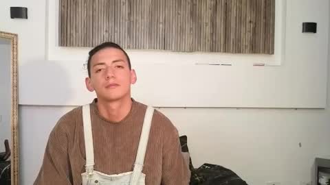 aron online show from November 11, 5:31 am