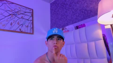 Aron Falcon online show from January 12, 10:56 am