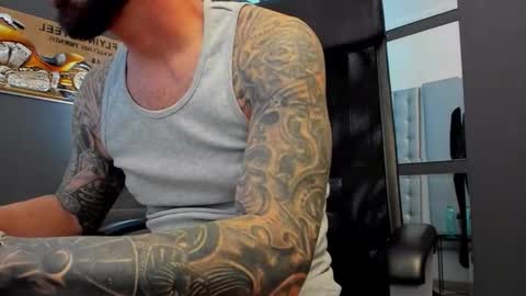 AronGrant online show from March 20, 11:15 am