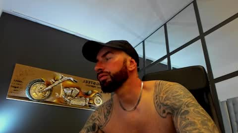 AronGrant online show from May 20, 10:00 am