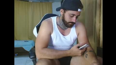 aronmiller online show from November 20, 11:57 pm