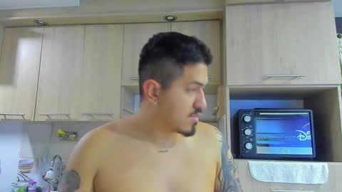 Snapshot of aronwilliams69 chatting on October 12, 11:28 pm ARON  Independent model  online show from October 12, 11:28 pm