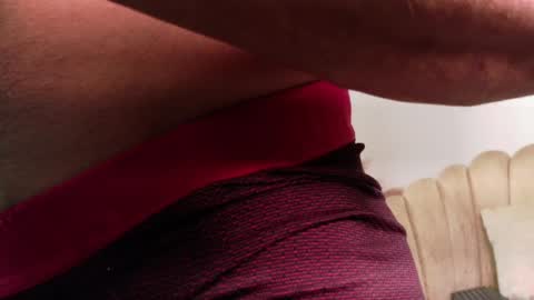   online show from April 11, 10:58 pm