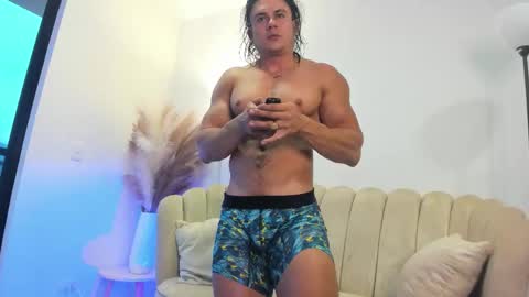   online show from November 3, 10:33 pm