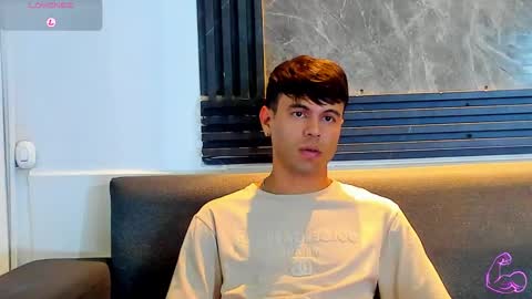 Aroon   online show from January 18, 11:47 pm