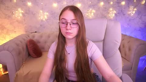 arrinawair online show from February 27, 9:13 am