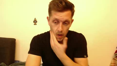 arromwilliam90 online show from January 20, 9:01 pm