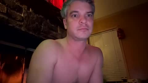 art_machx online show from December 22, 1:23 am