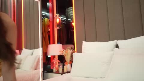 Adele online show from November 18, 5:43 am