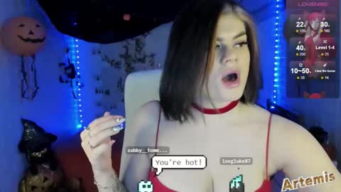 Artemis  my pvt is open and lovense is active  online show from October 26, 4:50 pm