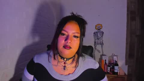 artenisa_tay69 online show from October 31, 5:08 am