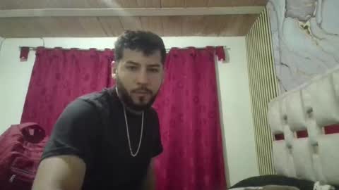 arthur1718 online show from April 2, 1:13 am