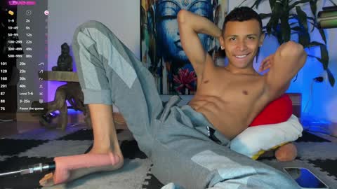 Snapshot of arthur_fochh chatting on January 7, 11:48 am Arthur online show from January 7, 11:48 am