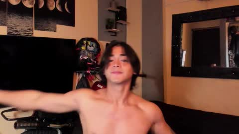 I AM HERE online show from March 22, 1:53 am