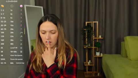 Sara online show from September 25, 8:16 pm