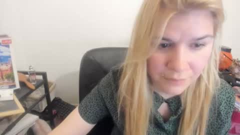 MIA online show from April 19, 6:10 pm