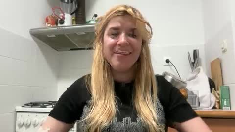 MIA online show from September 10, 12:50 pm