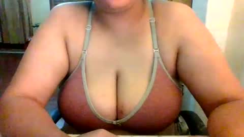 aryaastaark18 online show from July 22, 7:27 pm